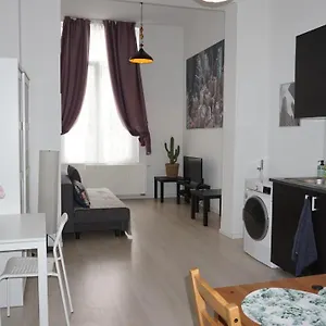  Appartamento Roosevelt Apartments. Belgio