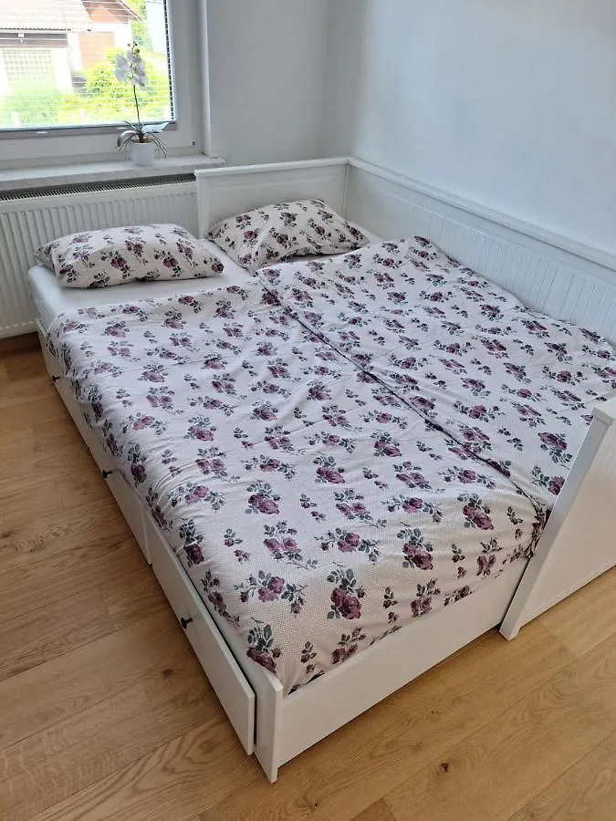 Apartment Guesthouse Flower Ljubljana