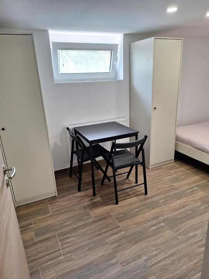 Apartment Guesthouse Flower Ljubljana Slovenia