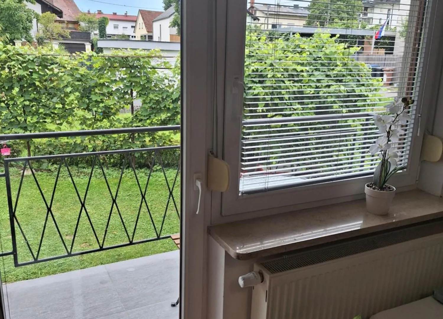Guesthouse Flower Ljubljana 0*,  Slovenia